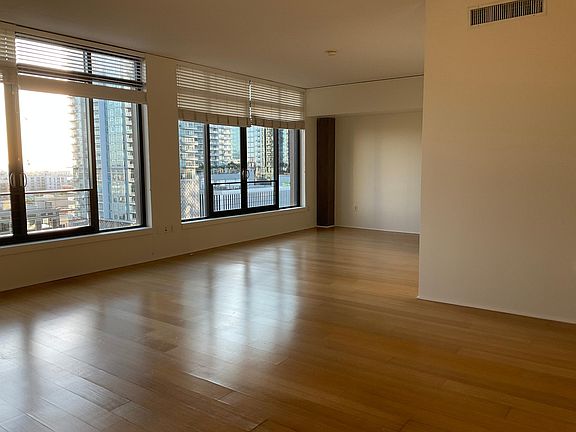 4th image of 1111 S Grand Ave APT 1019