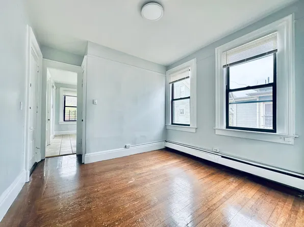 33-35 Howe Street, 33 Howe St #3R, New Haven, CT 06511