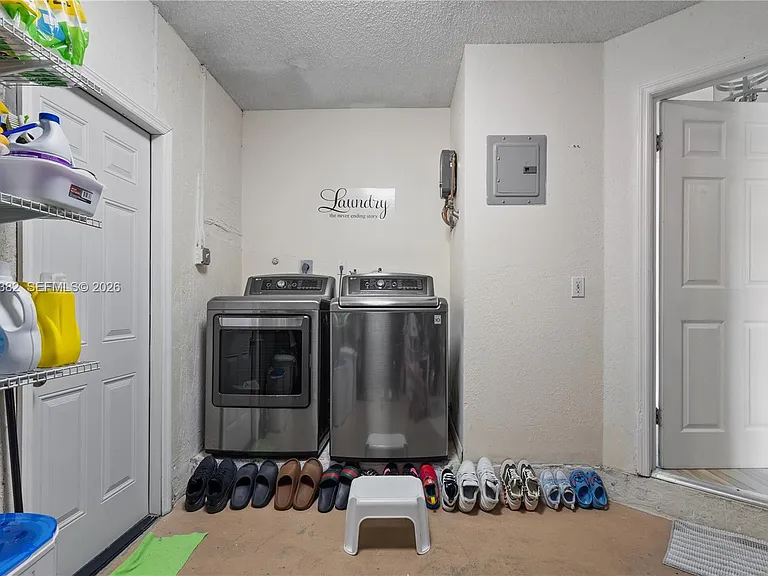 8218 SW 163rd Pl — Photo 24