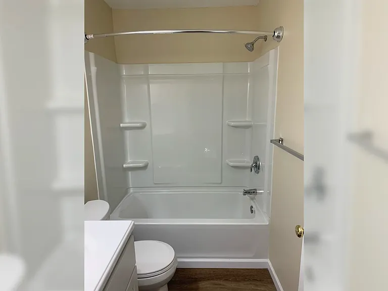 Orchard Terrace Apartments — Photo 13