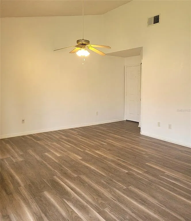 2 bed, 2.0 bath, 1080 sqft, $1,750 — Photo 3