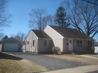 57 Barrington Rd, Longmeadow, MA 01106