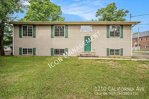 1210 California Ave Photo 1