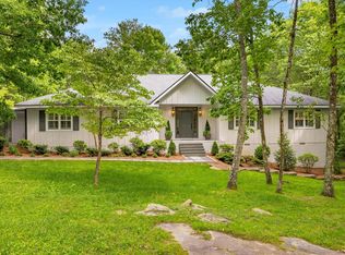 1500 Rocky Ridge Ln, Signal Mountain, TN 37377