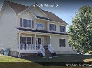 3005 Molly Pitcher Dr, New windsor, NY 12553