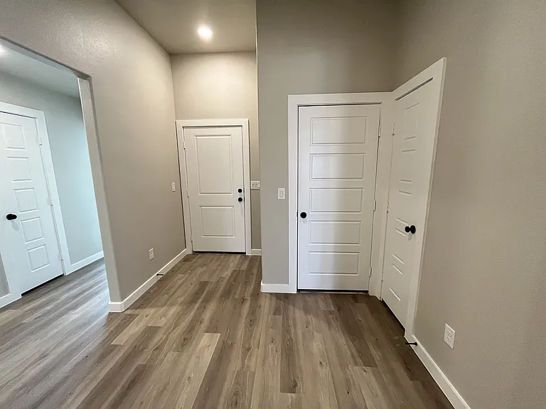 3611 Urbana Pl — Photo 6