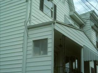 241 S Banana St, Mount Carmel, PA 17851