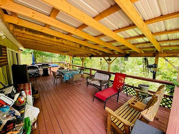 5th image of 610 Campbells Ferry Ln