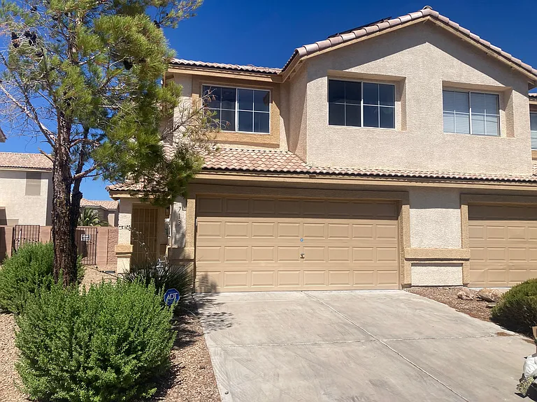 713 Spotted Eagle St — Photo 8