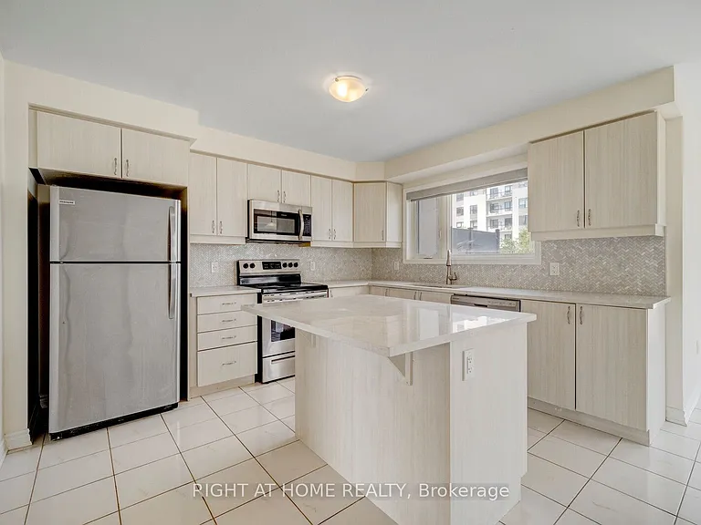 1125 Leger Way #7 — Photo 14
