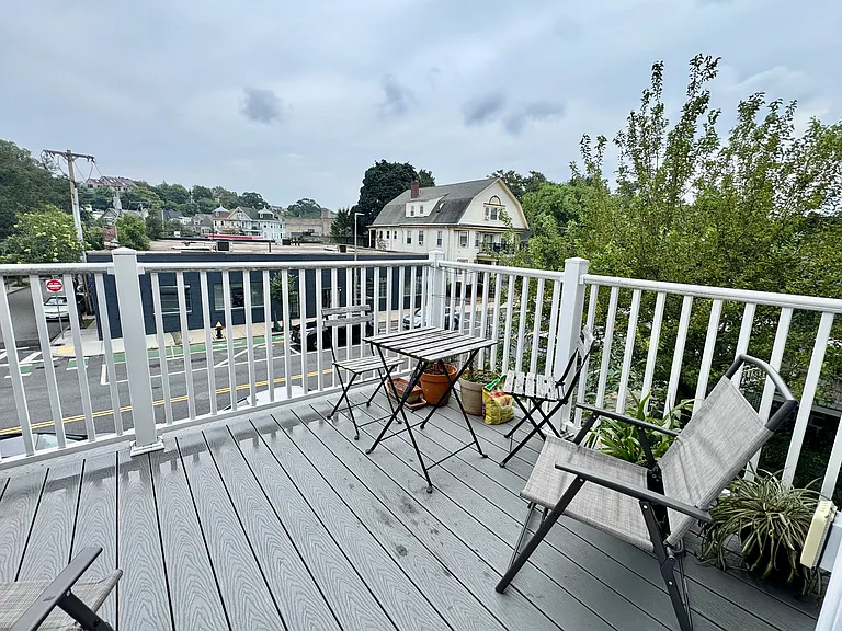 405 S Huntington Ave #2R — Photo 9