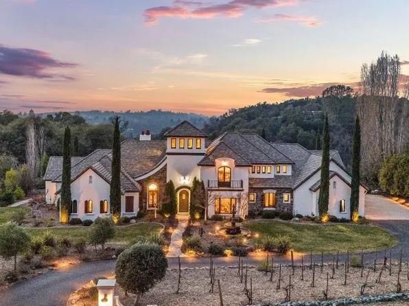 2505 Vineyard Dr, Auburn, CA 95603