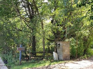 1160 Old McHenry Rd, Long Grove, IL 60047