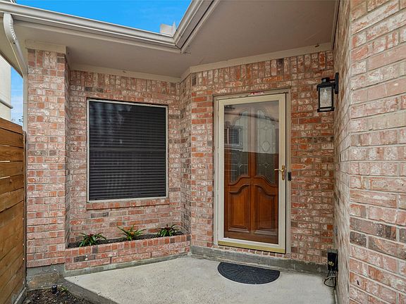3rd image of 19018 Volley Vale Ct