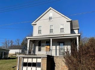 801 Waddell Ave, Clairton, PA