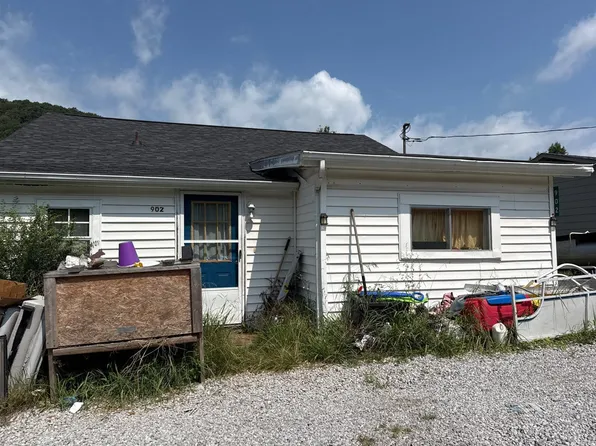 902 Butler St, Oliver Springs, TN 37840