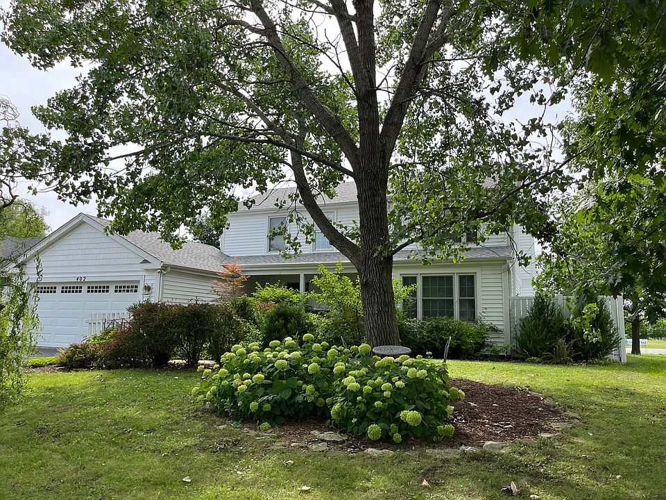 1st image of 402 Magnolia Dr