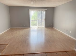 9870 Greenery Ct #H, Saint Louis, MO 63132