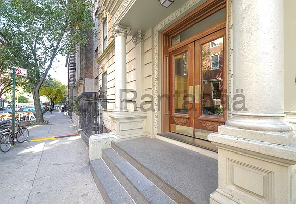 Rented by (Legacy) NY Quality Living Uptown | media 16