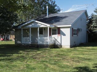 546 Ambs Rd, Colon, MI 49040