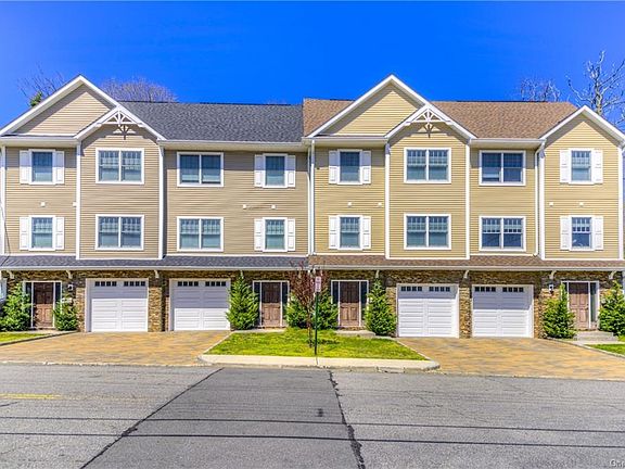 2nd image of 18 Southfield Ave #20