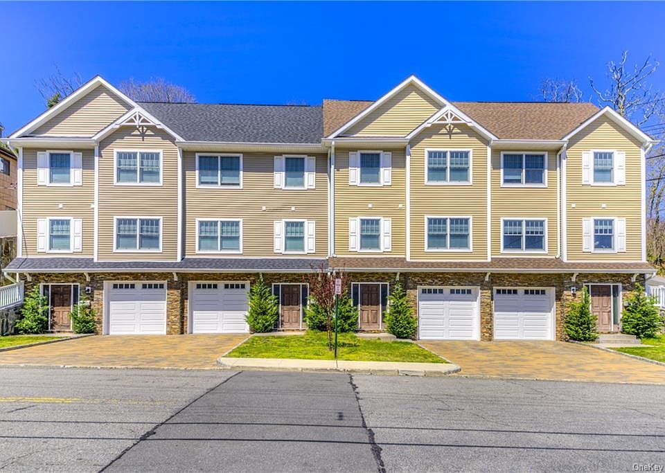 1st image of 14 Southfield Ave #16