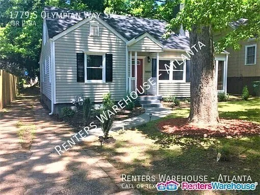 1779 S Olympian Way SW — Photo 2