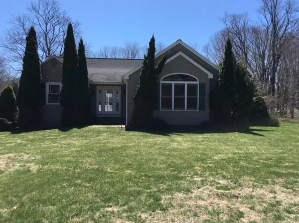 157 Fenn Rd, Cheshire, CT 06410