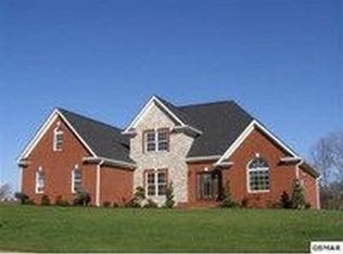 1349 Robert Ridge Rd, Sevierville, TN 37862