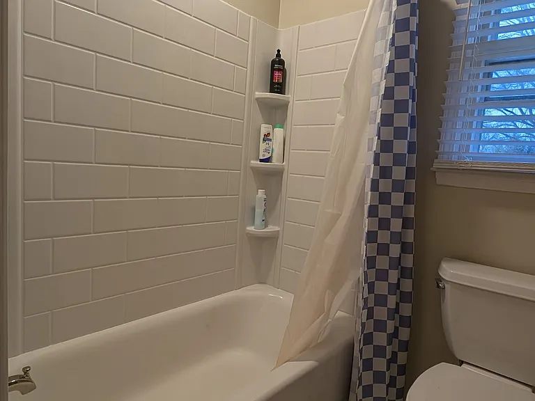 534 Westside Ter — Photo 12