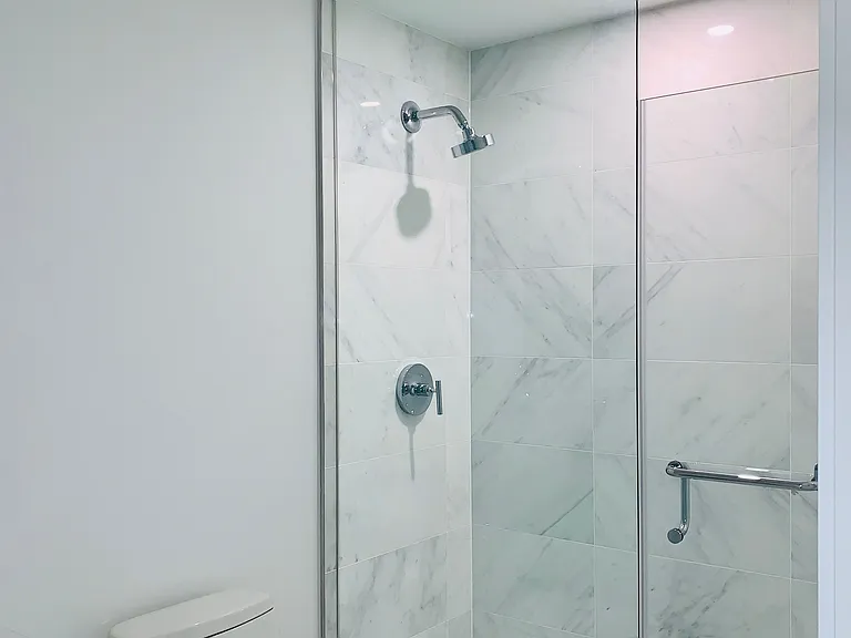 1 Gloucester St #816 — Photo 13