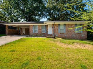 6905 Briarwood Dr, Little Rock, AR 72205