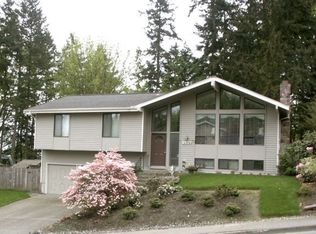 9537 NE 141st Pl, Kirkland, WA 98034