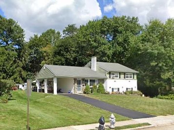 618 Crossfield Rd, King Of Prussia, PA 19406