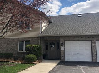 2674 Jodee Dr, Joliet, IL 60436