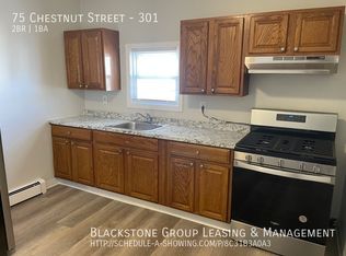 75 Chestnut St APT 301, Woonsocket, RI 02895