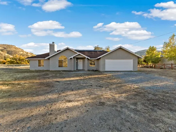 6063 Dogwood Dr, Sanger, CA 93657