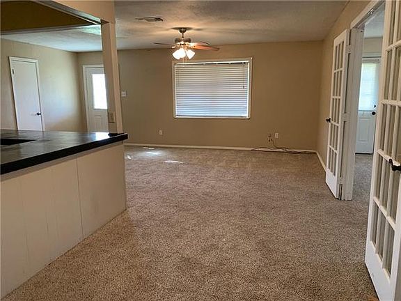 4th image of 340 County Road 4779