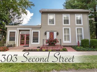 303 2nd St, Rocheport, MO 65279