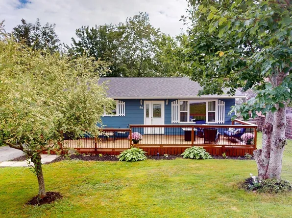 89 Nelson Dr, Lower Sackville, NS B4C 2A1