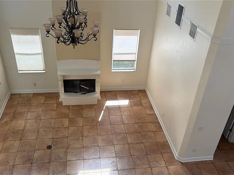 10547 Martinique Isle Dr — Photo 4