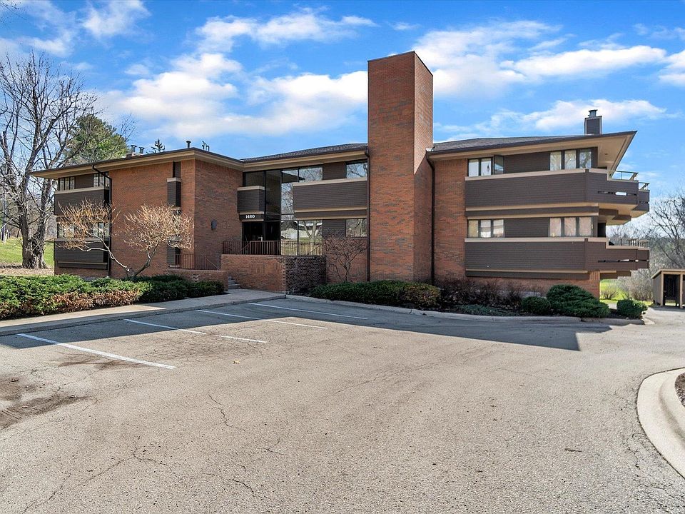 1460 S Park Blvd 101, Freeport, IL 61032 Zillow