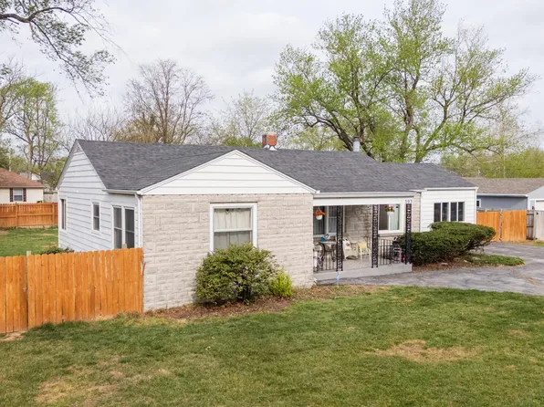 303 N Prospect Street, Nixa, MO 65714