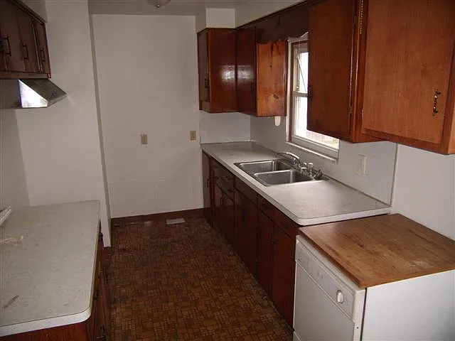 3368 Walmar Dr — Photo 5