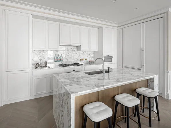 108 Leonard Street image 5 of 27