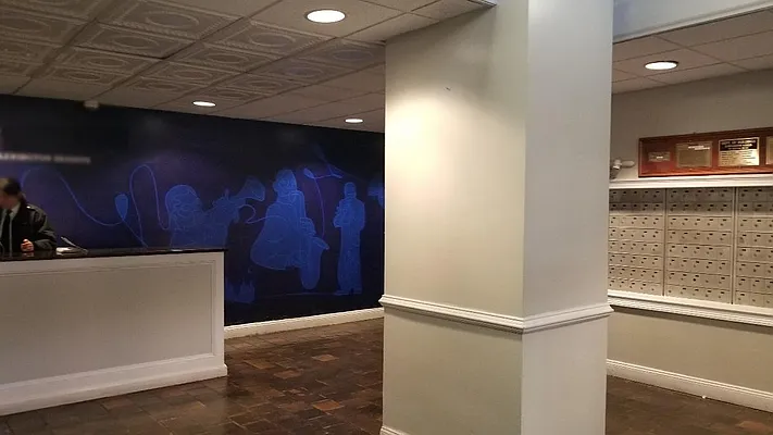 Rented by Area New York | media 10