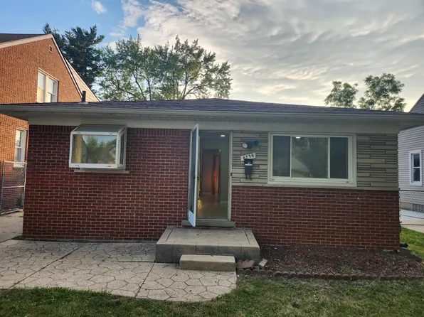 6739 Rockdale St, Dearborn Heights, MI 48127