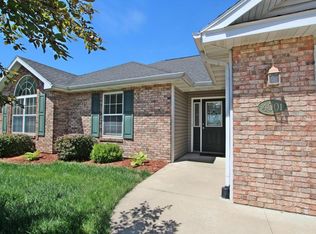 4001 Monsoon Ln, Columbia, MO 65202