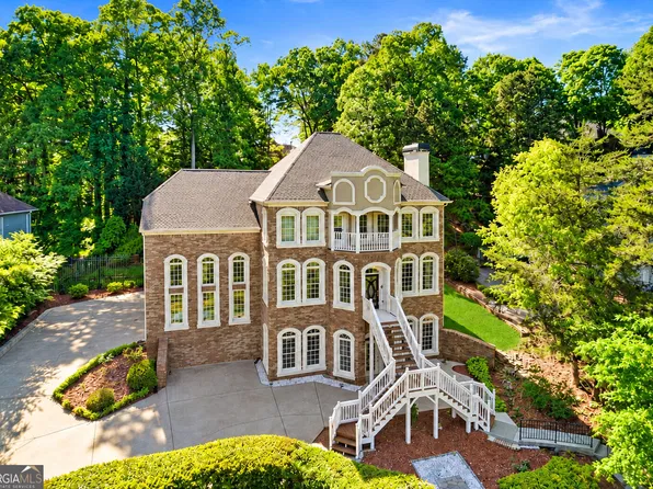 3230 Sweetwater Dr, Cumming, GA 30041