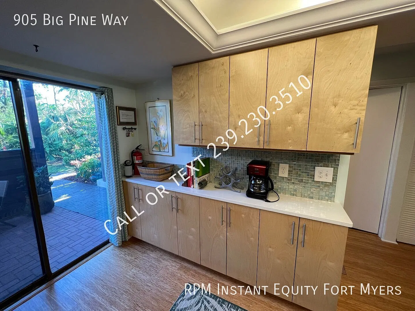 Fully Furnished 2-Bedroom Condo in Pinebrook Lakes — Photo 4